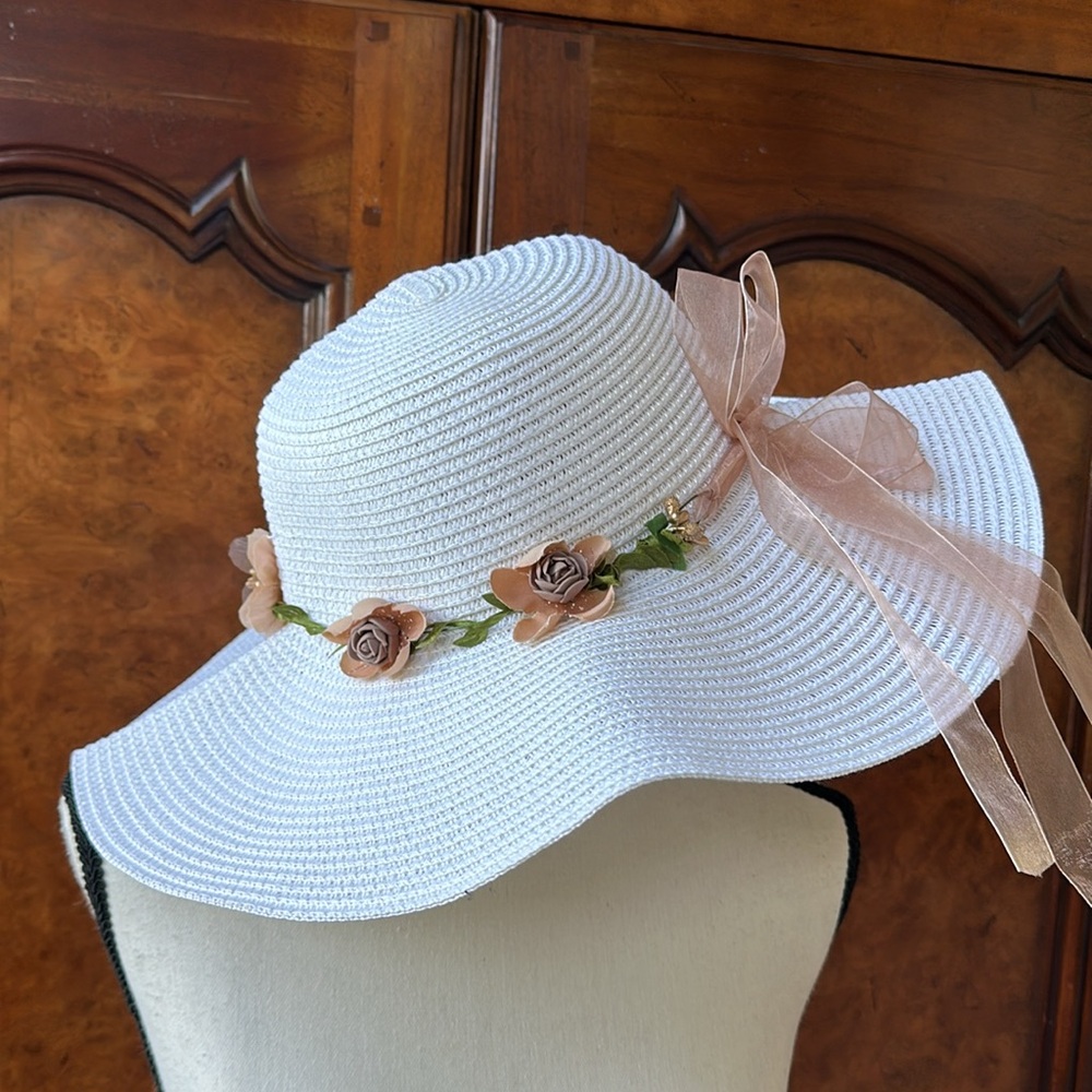 Boho Straw Hat with Flowers NWOT - Picture 6 of 14